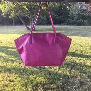 Purple Hobo the Original “Patti” shoulderbag purse